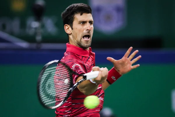 Tennista Professionista Serbo Novak Djokovic Gareggia Contro Tennista Professionista Canadese — Foto Stock