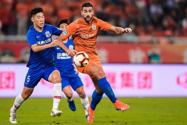 Włoski Piłkarz Graziano Pelle Shandong Luneng Taishan Racja Gra Podczas — Zdjęcie stockowe