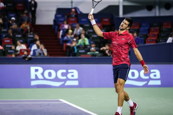 Novak Djokovic Szerb Profi Teniszező Kanadai Denis Shapovalov Ellen Versenyez — Stock Fotó