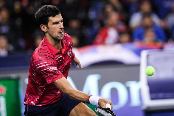 Joueur Tennis Professionnel Serbe Novak Djokovic Affronte Joueur Tennis Professionnel — Photo