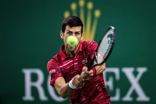 Tenista Profissional Sérvio Novak Djokovic Compete Contra Tenista Profissional Canadense — Fotografia de Stock