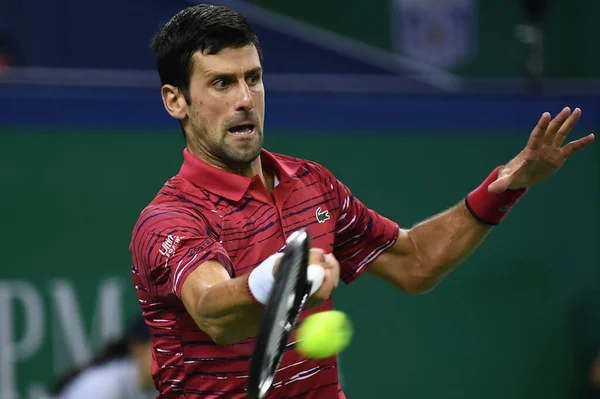 세르비아 테니스 조코비치 Novak Djokovic 캐나다 테니스 데니스 Denis Shapovalov — 스톡 사진