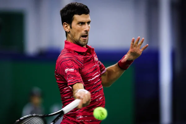 Tennista Professionista Serbo Novak Djokovic Gareggia Contro Tennista Professionista Canadese — Foto Stock