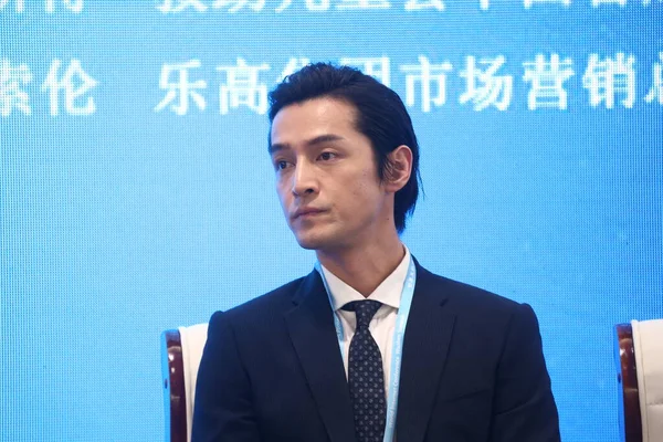 Chinese Actor Singer Also Known Hugh Delivers Speech Advice Juveniles — Stock Photo, Image