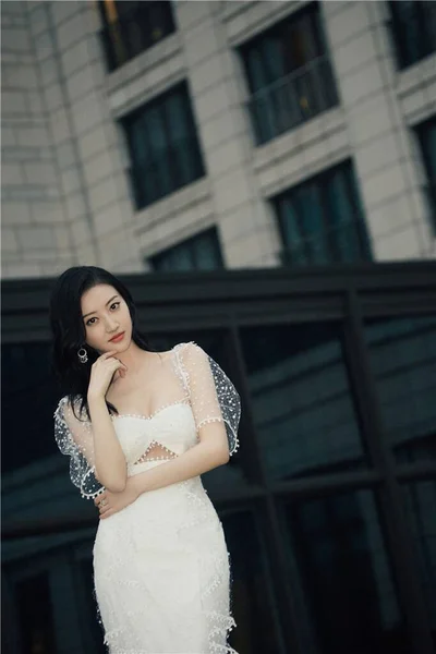 Attrice Cinese Jing Tian Rappresenta Evento Promozionale Marca Nella Città — Foto Stock