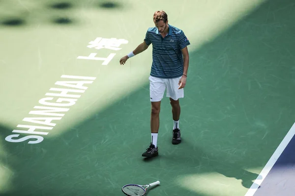 Tennista Professionista Russo Daniil Medvedev Lancia Racchetta Contro Suolo Con — Foto Stock