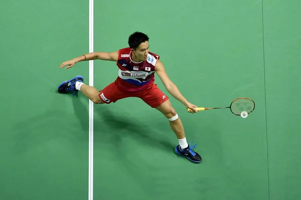 Jogador Profissional Japonês Badminton Kento Momota Compete Contra Jogador Profissional — Fotografia de Stock