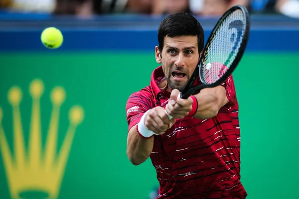 Tenista Profissional Sérvio Novak Djokovic Compete Contra Tenista Profissional Americano — Fotografia de Stock