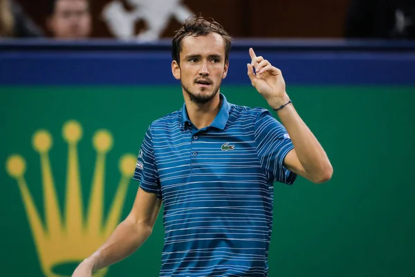 Daniil Medvedev Rusia Obtiene Pelota Contra Stefanos Tsitsipas Grecia Durante —  Fotos de Stock