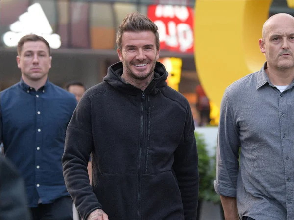 Der Ehemalige Englische Fußballprofi David Beckham Mitte Beim Einkaufen Sanlitun — Stockfoto