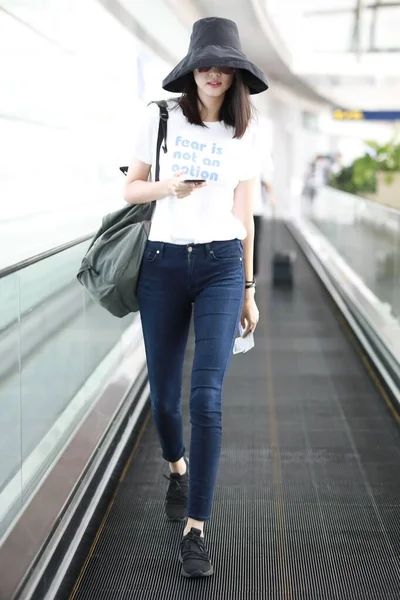 China Zhang Zilin Beijing Airport Fashion — 스톡 사진