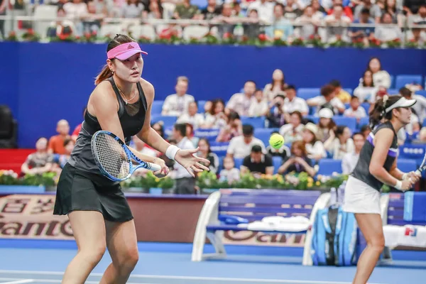 Çinli Profesyonel Tenisçiler Duan Yingying Yang Zhaoxuan 2019 Wta Elite — Stok fotoğraf