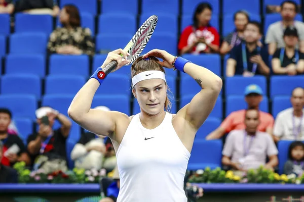 Tenista Profissional Bielorrusso Aryna Sabalenka Compete Contra Tenista Profissional Holandês — Fotografia de Stock
