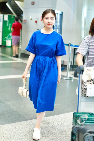 Attrice Cinese Landi Conosciuta Anche Come Landy Indossa Abito Blu — Foto Stock