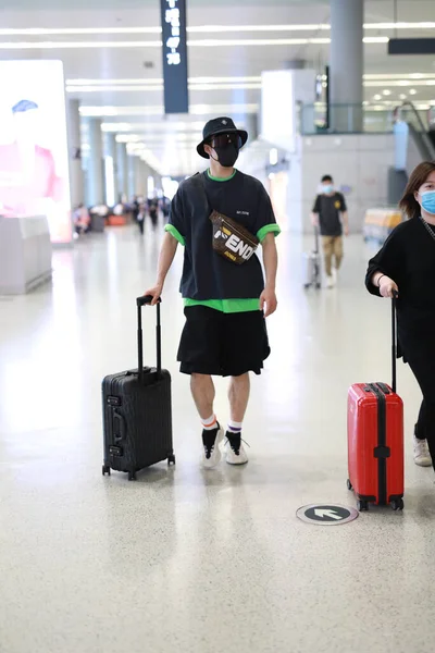 Chinese Actor Han Dongjun Also Known Elvis Han Arrives Airport — Stock Photo, Image