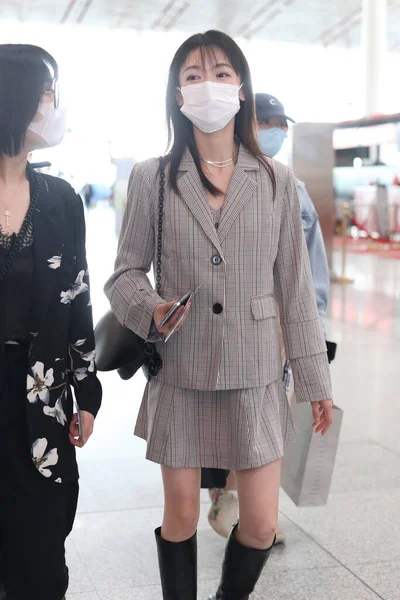 Chinese Actrice Jinyan Arriveert Beijing Luchthaven Beijing China Mei 2020 — Stockfoto