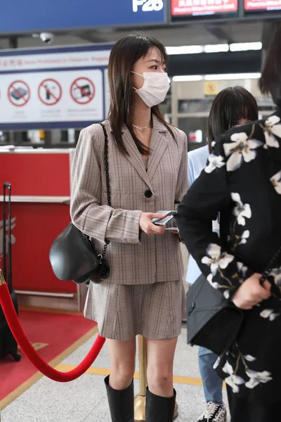 Chinese Actrice Jinyan Arriveert Beijing Luchthaven Beijing China Mei 2020 — Stockfoto