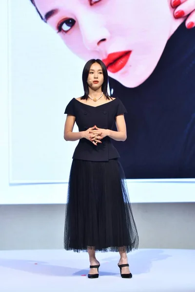 中国女演员王子文也被称为Olivia Wang 她参加了2020年6月13日在中国上海举行的论坛活动 — 图库照片
