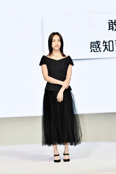 中国女演员王子文也被称为Olivia Wang 她参加了2020年6月13日在中国上海举行的论坛活动 — 图库照片