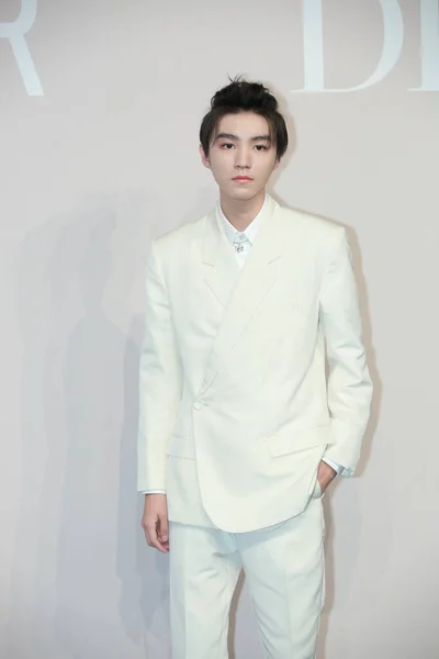 Chinese Singer Actor Wang Junkai Karry Wang Attends Christian Dior — Stock Photo, Image