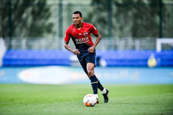 Giocatore Calcio Colombiano Harold Preciado Shenzhen Mantiene Palla Durante Partita — Foto Stock