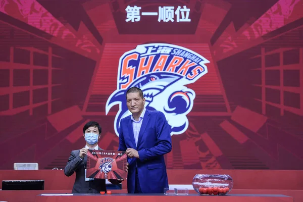 Jugador Baloncesto Profesional Mongol Interior Chino Retirado Mengke Bateer Derecha —  Fotos de Stock