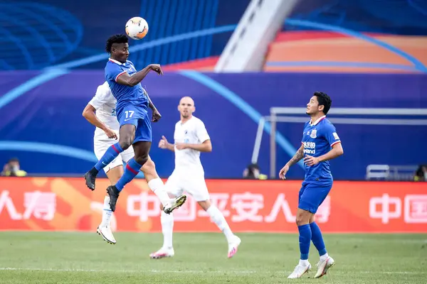 Pemain Sepak Bola Profesional Nigeria Obafemi Akinwunmi Martins Dari Shanghaigreenland — Stok Foto