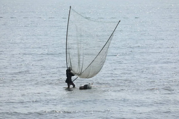 Celebrate Autumn Harvest Local Fishermen Stilts Nets Shrimps Coast Rizhao — Stock Photo, Image