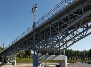 Köprü, ışıklar, fener Park arka plan gökyüzü ayrıntıları