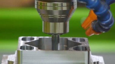 Cnc işleme merkezi metal işleme için