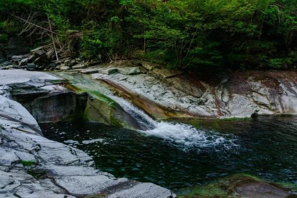 Flowing Water Rocky Mountain River — Stock Photo, Image