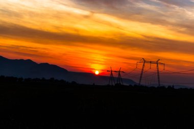 Bulutlu gökyüzü arka plan şaşırtıcı doğa manzaralı