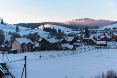 kış sezonunda köy