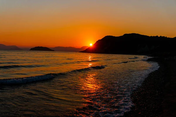 Doğal Deniz Manzaralı Güneş Yansıma — Stok fotoğraf