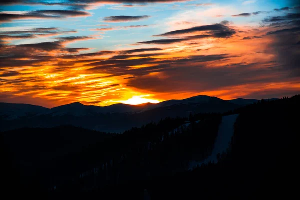 Fantastisk Natur Visa Med Molnig Himmel Bakgrund — Stockfoto