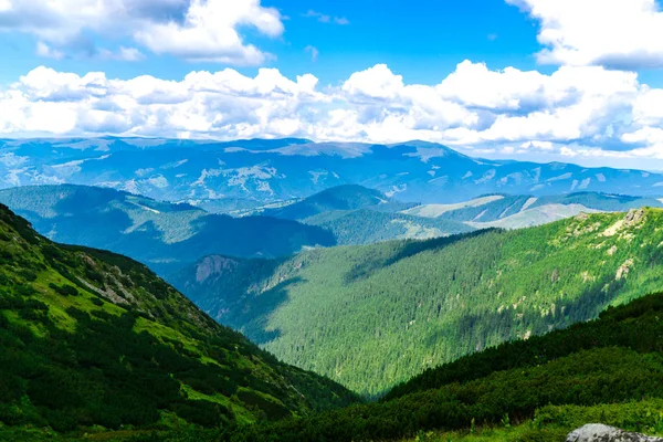 Fascinating Nature Mountain View Greenery Blue Cloudy Sky — Stock Photo, Image