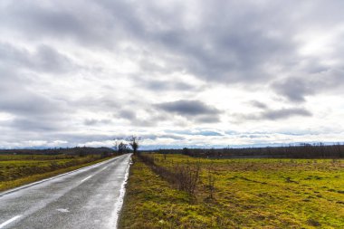 Bulutlu gökyüzü arka plan şaşırtıcı doğa manzaralı