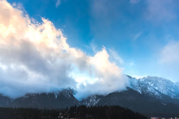 Increíble Vista Naturaleza Con Fondo Cielo Nublado — Foto de Stock