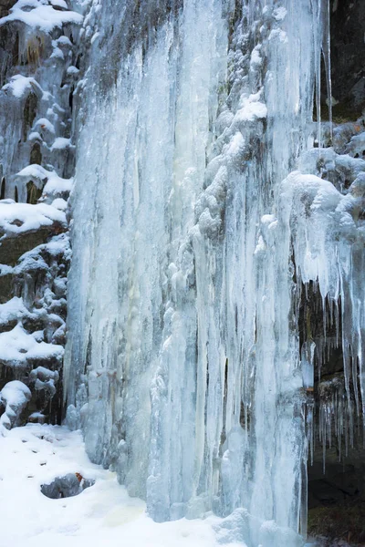 Hatalmas Hideg Jégcsapok Természet Háttér — Stock Fotó