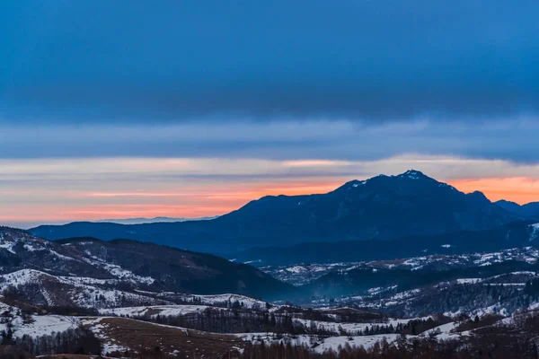 Increíble Vista Naturaleza Con Fondo Cielo Nublado — Foto de Stock