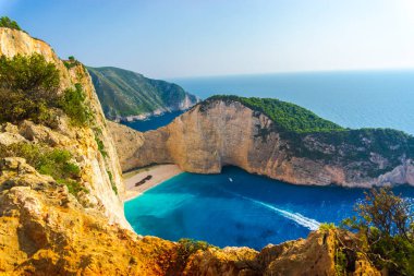 Bay Dağları ile çevrili gemilerin yükseltilmiş görünümü