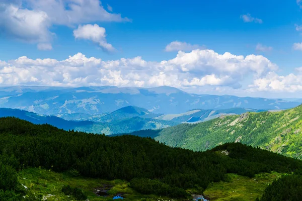 Fascinating Nature Mountain View Greenery Blue Cloudy Sky — Stock Photo, Image