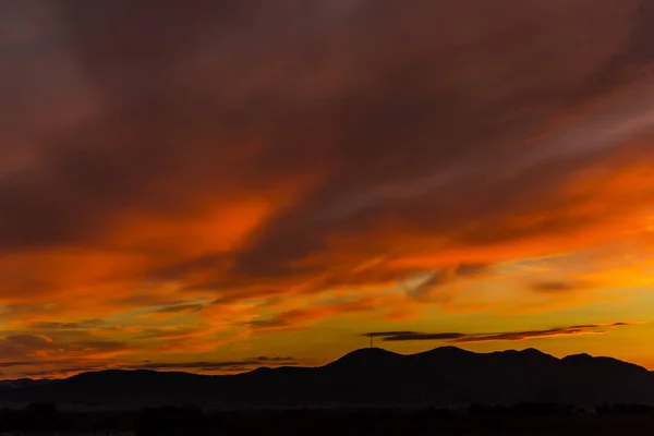 Orange Colored Sunset Sky Hills — Stock Photo, Image
