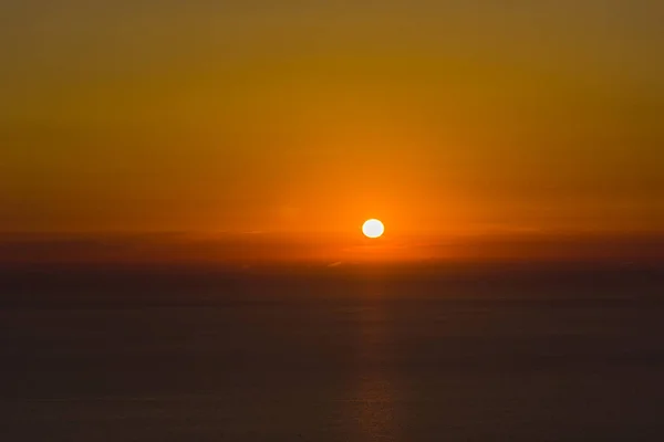 Pôr Sol Incrível Colorido Fundo Bastante Mar — Fotografia de Stock