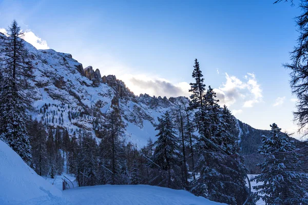 stock image Amazing mountain view covered with fluffy snow