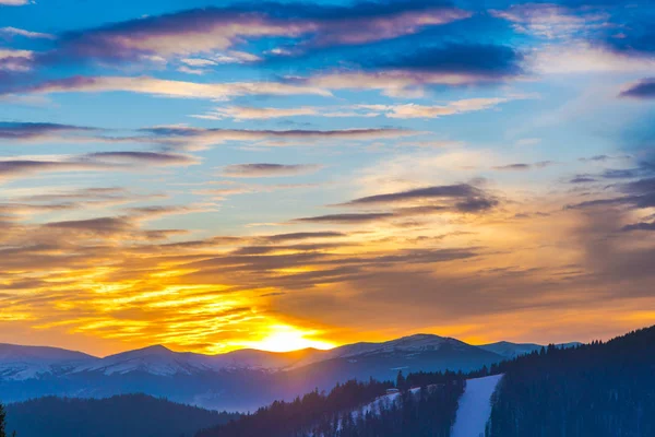 Vue Imprenable Sur Nature Avec Ciel Nuageux — Photo