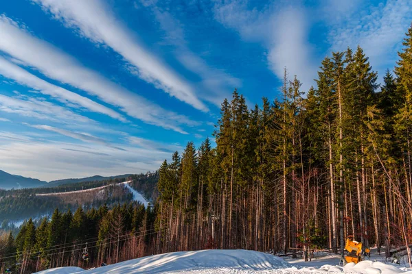 Increíble Vista Montaña Cubierta Nieve Esponjosa — Foto de Stock