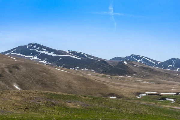 Fascinující Příroda Mountain View Zeleně Modré Oblohy — Stock fotografie