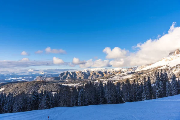 Incroyable Vue Sur Montagne Couverte Neige Duveteuse — Photo