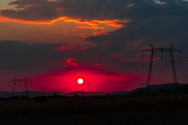 Bulutlu gökyüzü arka plan şaşırtıcı doğa manzaralı